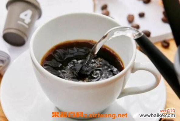 白咖啡和黑咖啡的区别 白咖啡和黑咖啡哪个更好