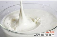 纯牛奶敷脸的功效与作用 牛奶敷脸起什么作用