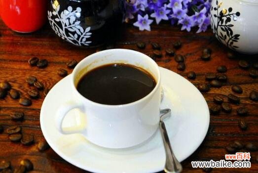 白咖啡和黑咖啡哪个好 白咖啡和黑咖啡的区别