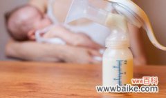 母乳热了没喝还可以放冰箱吗 母乳热了没喝可不可以重新放冰箱