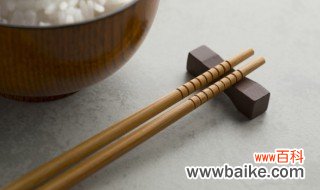 自己弄断筷子预示着什么 自己弄断筷子有什么预示