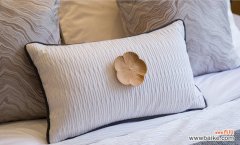 如何挑选舒适的枕头 挑选舒适的枕头的方法