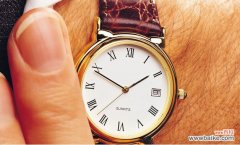 天梭手表怎么调时间和日期