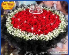 传承至今的爱情故事与象征意义 九十九朵玫瑰的含义与传说