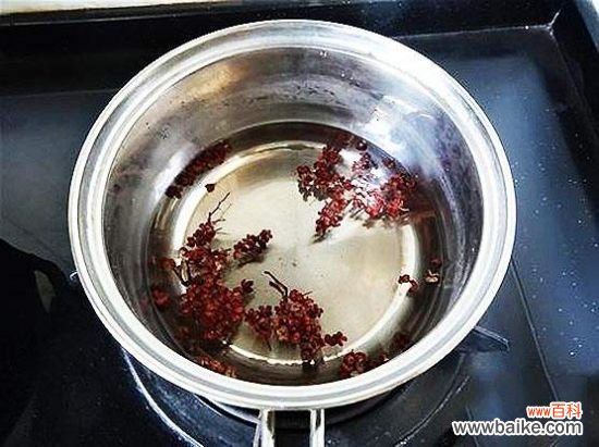 家庭养花技巧:自制天然杀虫剂