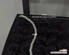 黑色花卉的美丽和神秘感，结合玫瑰花的花语，深刻揭示爱的真谛 黑色玫瑰花语，传递不一样