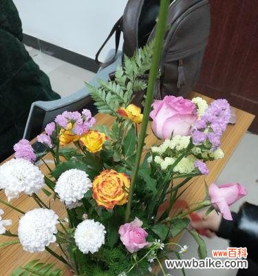 以花为语 插花作品的名称和寓意——创造美丽的自然艺术