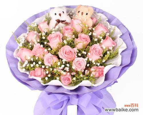 探寻玫瑰花的神秘之美 19朵玫瑰花的意义与传说