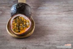 阳台种盆百香果，枝条“扦插”成活快，年年结果吃不完！