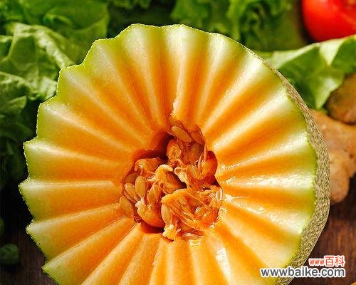 通过一个果实的表达力量与美好 单果的象征意义