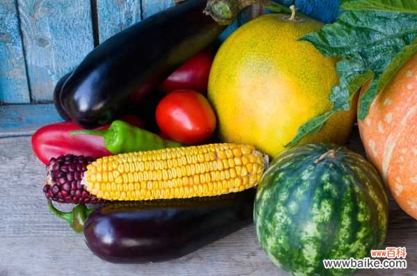 保鲜盒用完不要扔,用来种菜,30天就长苗,一茬一茬吃不完!