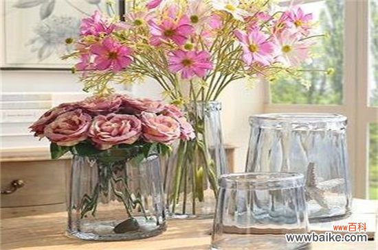 百合花多少钱一束？100元～200元不等