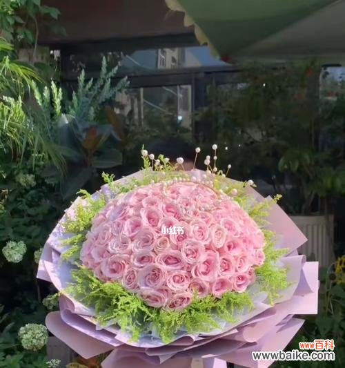 传递爱与浪漫的19朵粉玫瑰花束 19朵粉玫瑰的美丽寓意