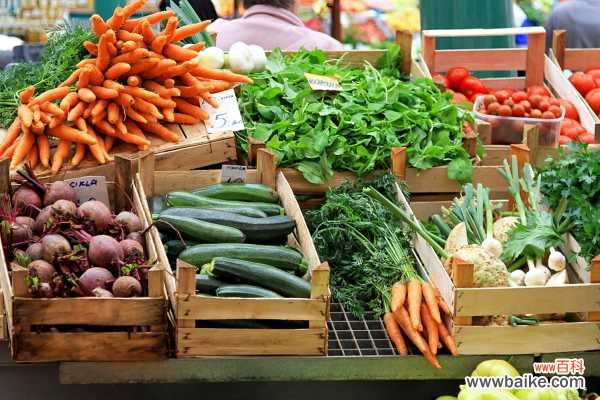 我把这8种菜种进花盆,一个冬天没买菜