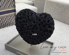 探秘黑玫瑰背后的故事，解读它的象征意义 黑玫瑰的神秘代表意义