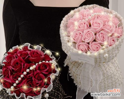 送花更要送心意，这些小技巧帮你选对鲜花 如何选择适合闺蜜的生日鲜花