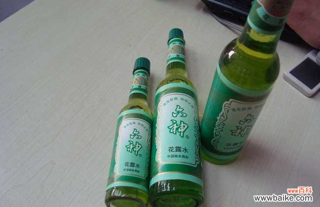 杨梅汁弄到衣服上怎么洗干净