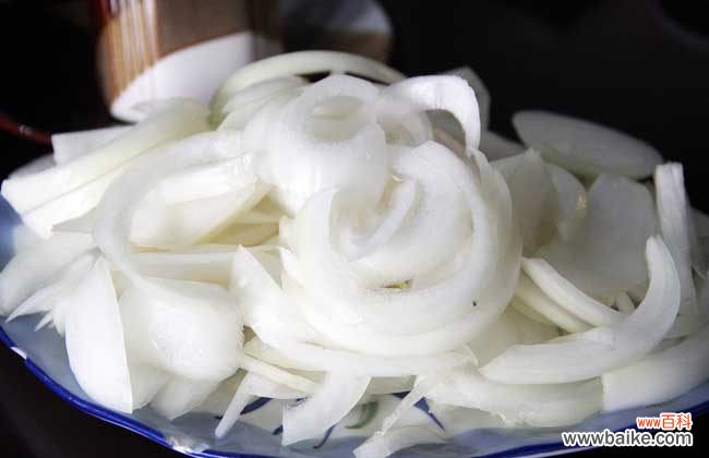 吃洋葱的四大禁忌 洋葱生吃好还是熟吃好?