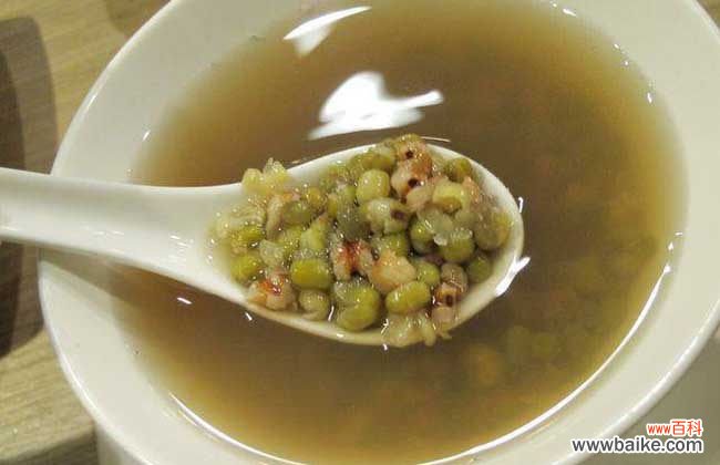 绿豆汤呈红色是什么原因 绿豆汤为什么是红色的?