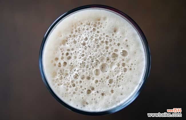 千万不要用牛奶洗脸 过期牛奶可以洗脸吗？