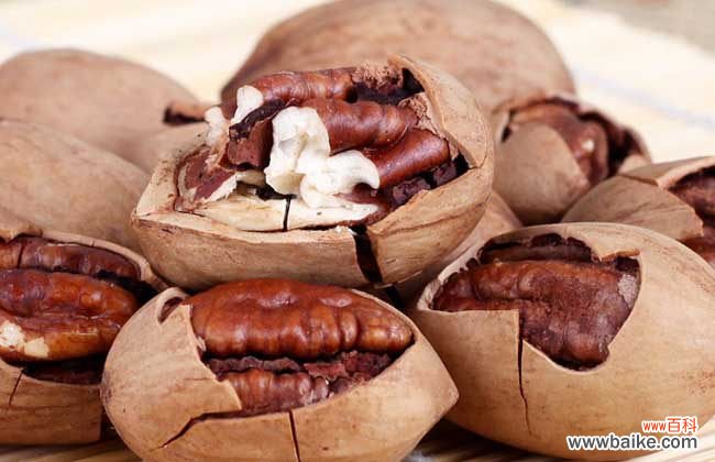 坚果怎么剥壳 碧根果怎么剥壳?