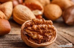核桃的最佳食用时间 核桃什么时候吃最好？