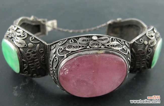 合成碧玺与天然碧玺的鉴别 碧玺的鉴别方法