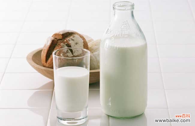 喝牛奶记住4个最佳时间 喝牛奶的最佳时间
