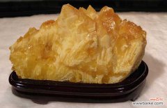 黄水晶象征什么 黄水晶代表什么含义？