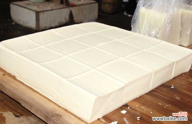 一斤黄豆能做几斤油豆腐 一斤黄豆能做几斤豆腐?