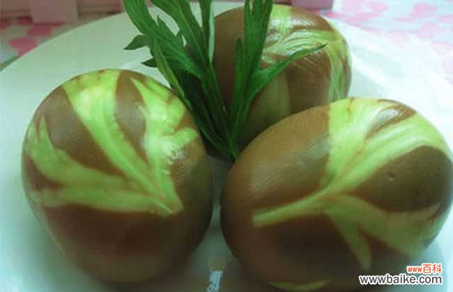 艾叶紫苏煮鸡蛋的功效与作用 艾叶煮鸡蛋有什么作用?