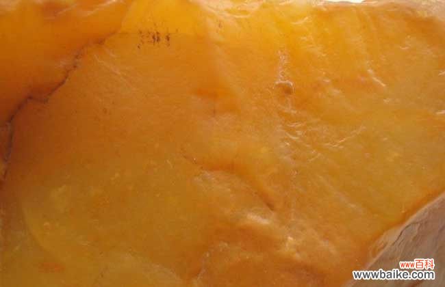 黄龙玉籽料值钱吗 黄龙玉籽料优劣鉴别