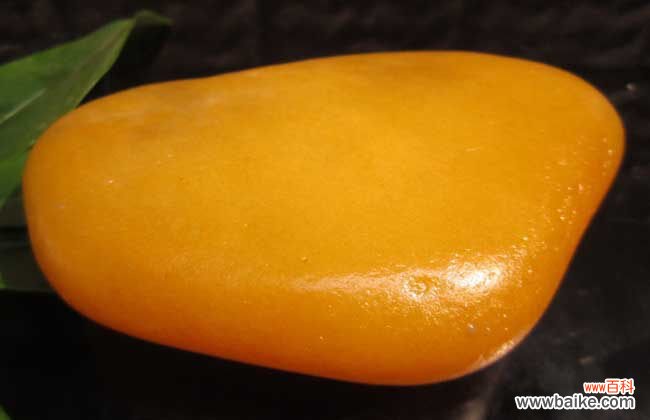 黄龙玉籽料值钱吗 黄龙玉籽料优劣鉴别