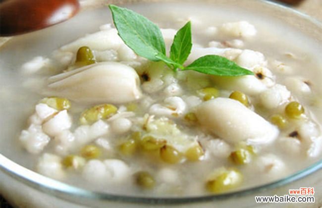 赤小豆薏米快速减肥法 薏米绿豆粥的做法