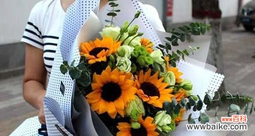 表示尊敬老师的花花语是什么？如何选择合适的花来表达敬意？