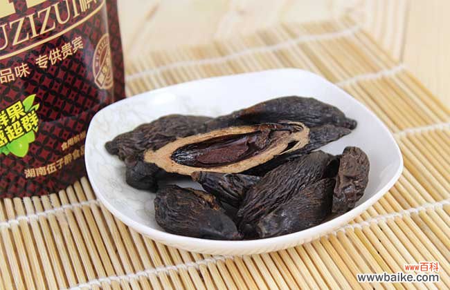 吃槟榔多久会上瘾 吃槟榔的好处和坏处