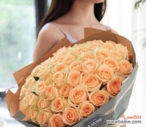 探寻香槟玫瑰背后的意义与故事 21朵香槟玫瑰花语，一份浪漫的心意