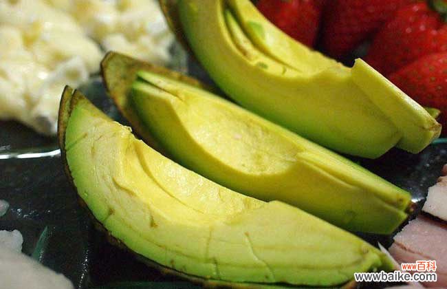 牛油果纯牛奶榨汁好吗 牛油果和什么榨汁好喝？