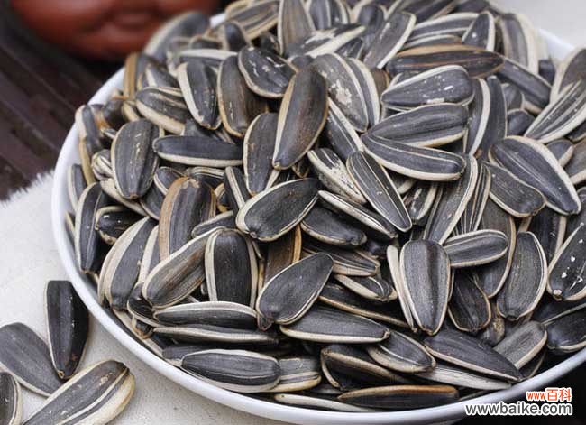 一天吃了一包瓜子会胖吗 经常吃瓜子会胖吗？