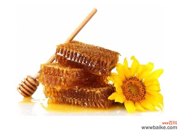 蜂蜜是直接吃还是兑水喝比较好 喝蜂蜜水的好处和坏处