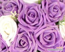 揭开紫色玫瑰的神秘面纱 紫色玫瑰的寓意与象征意义