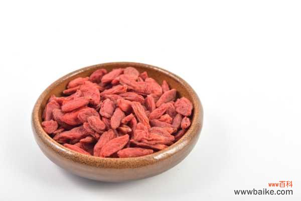 枸杞子盆景叶黄落叶怎么办