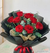 探究玫瑰花的神秘象征及文化内涵 解读“九朵玫瑰花”的代表意思