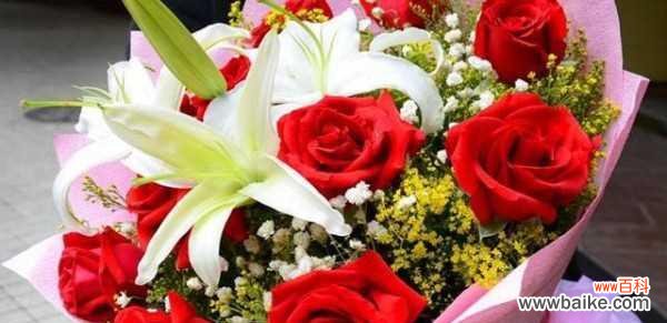 探究十一朵玫瑰赠送的内涵 十一朵玫瑰的象征意义