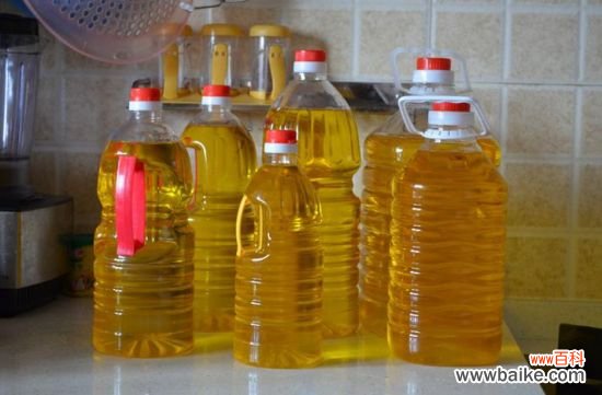 花生油的价格：在11000~15000元/吨左右