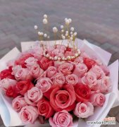 探究玫瑰花语和象征意义，粉色玫瑰的特殊代表意义 19朵粉色玫瑰的代表意义