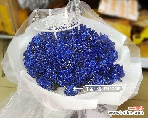 蓝色妖姬的象征意义和文化背景 解密11朵蓝色妖姬的神秘含义