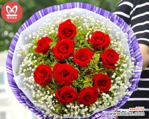 探究玫瑰花传递的情感与意义 解读11朵玫瑰的含义