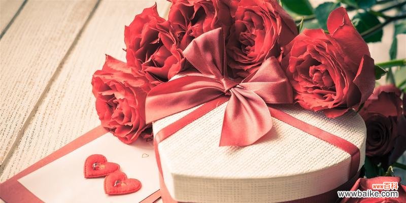 玫瑰的13种含义及其象征的浪漫 13朵玫瑰花语揭示爱情的真谛