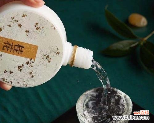 中秋节喝桂花酒有什么寓意？传统习俗中桂花酒的象征意义是什么？